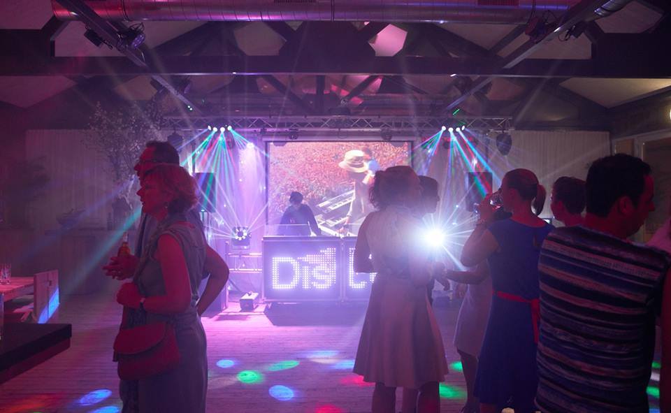 Luxe Bruiloft DJ show in de Randstad